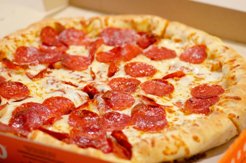 A close-up photo of a pepperoni pizza